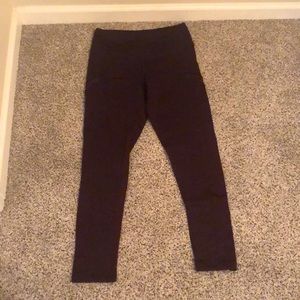 WOMENS DARK PURPLE LEGGINGS SIZE MEDIUM